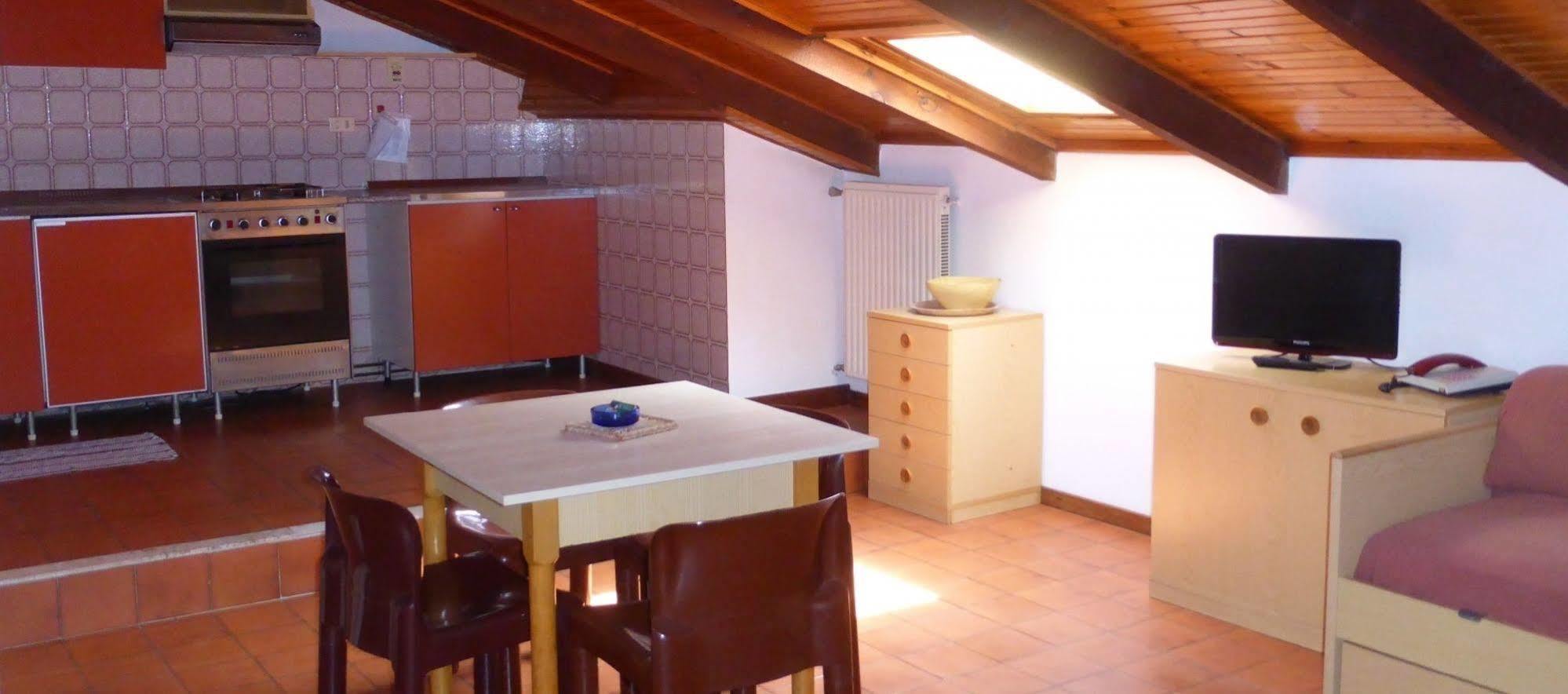 Residence Green Park Ventimiglia Esterno foto