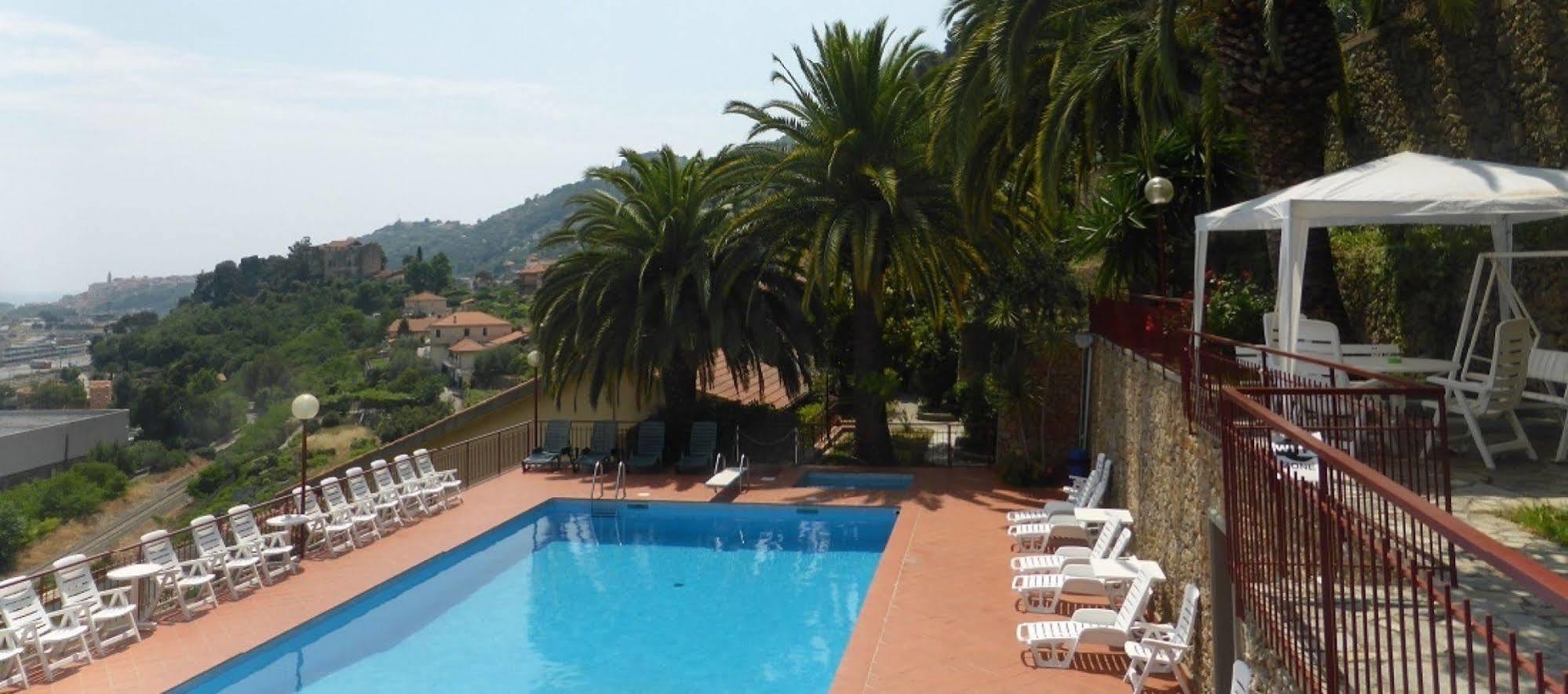 Residence Green Park Ventimiglia Esterno foto
